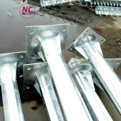 Cột đèn cao áp NC Lighting tại nơi chuẩn bị thi công
