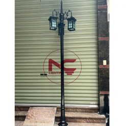 cột đèn trang trí sân vườn
