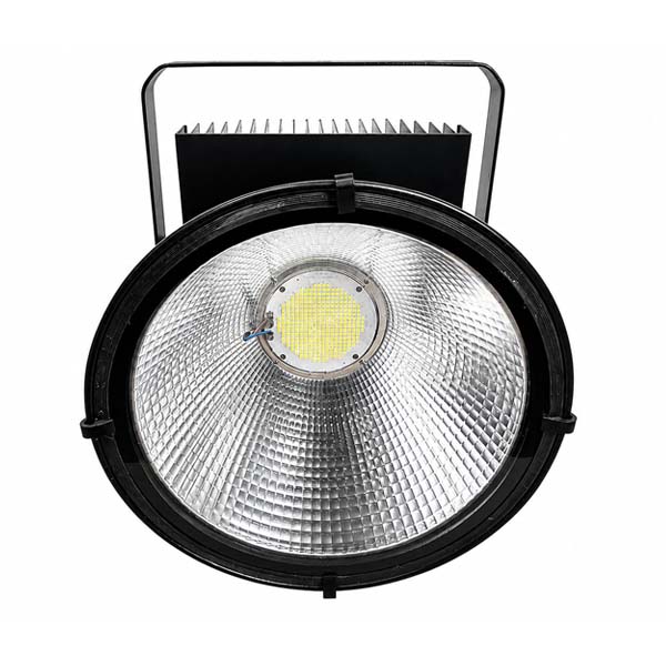 Đèn pha cẩu tháp PNC-49