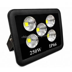 Đèn pha LED PNC-39