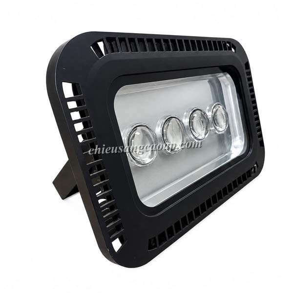 Đèn pha LED PNC-16