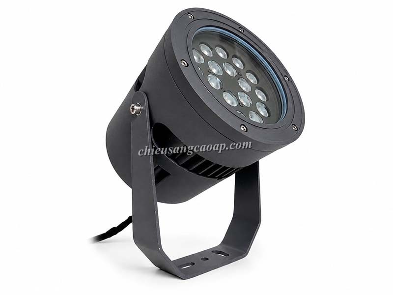 Tìm hiểu thông tin về đèn rọi cột chiếu sáng