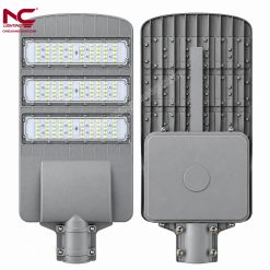 Mặt trước và mặt sau LNC-114